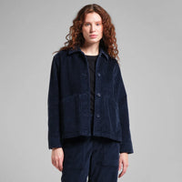 Dedicated Jacket Stiby Corduroy Navy, blå manchester jacka  - 20% rabatt